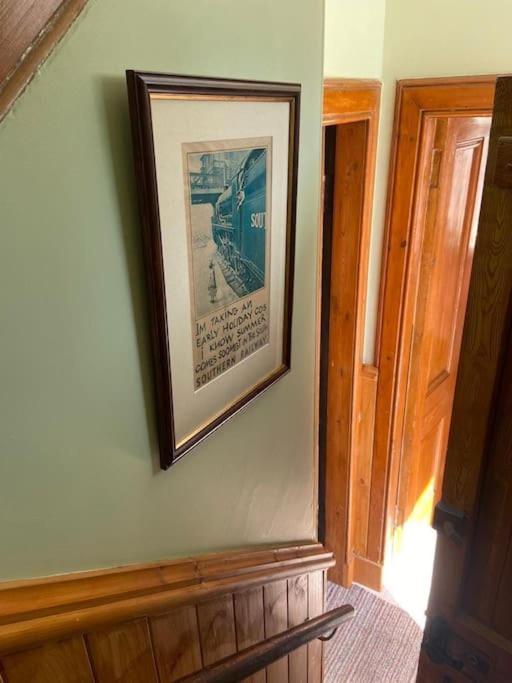 Signalman'S Cottage In Clachnaharry South Kessock Экстерьер фото